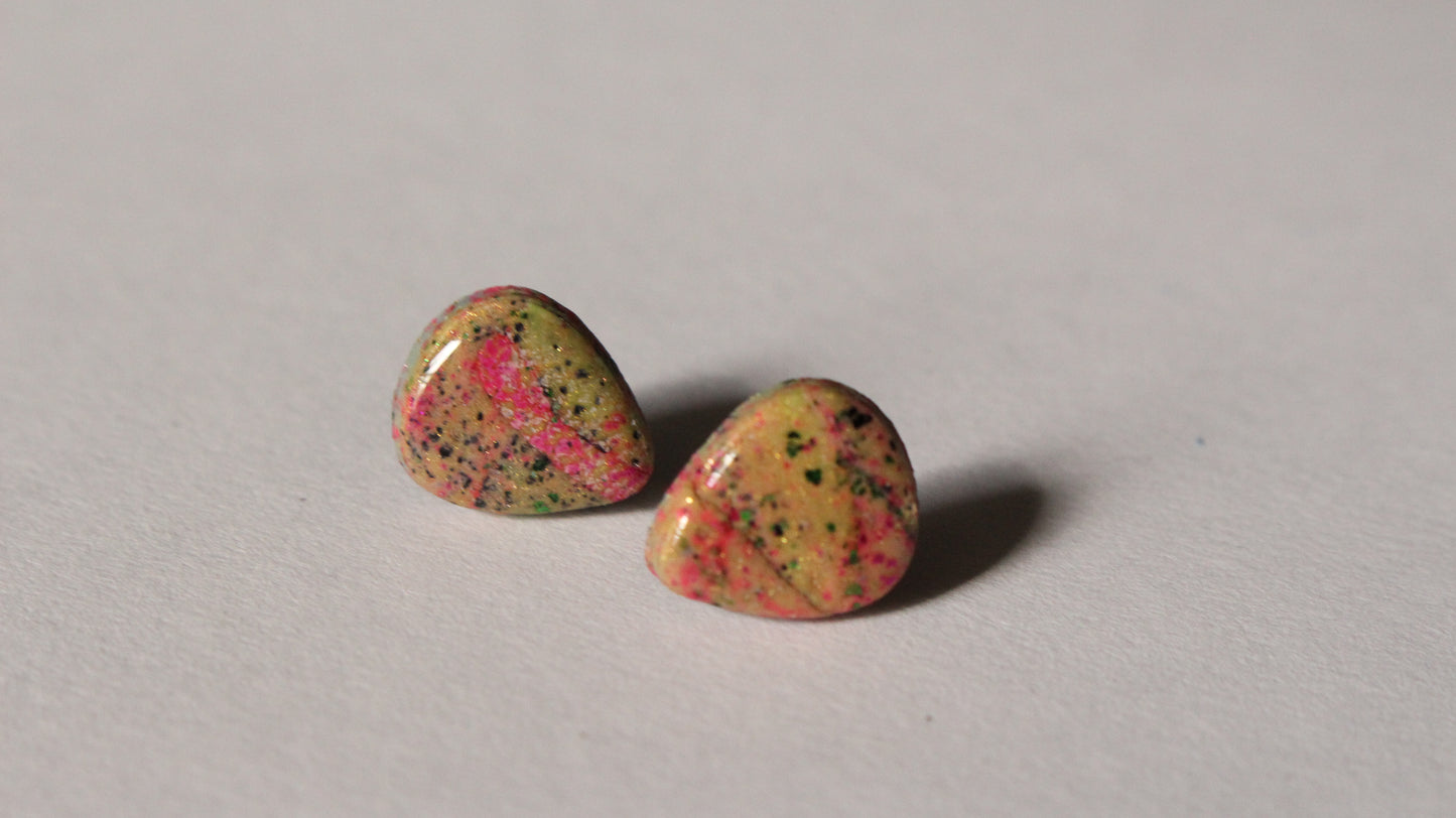 Handmade Pink & Gold Glitter Teardrop Earrings – Unique Polymer Clay Studs, Colorful Boho Jewelry for Her