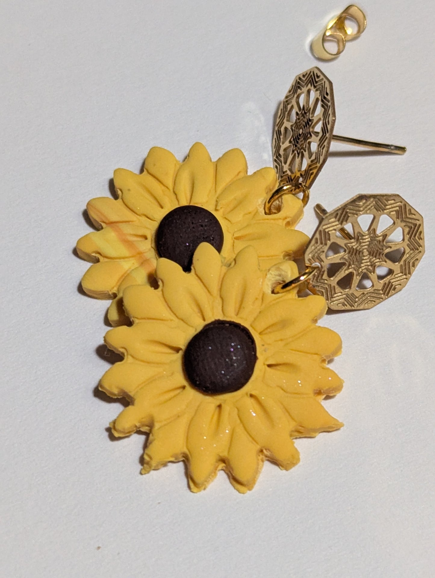 Handmade Sunflower Dangle Earrings – Bright Yellow Floral Statement Jewelry