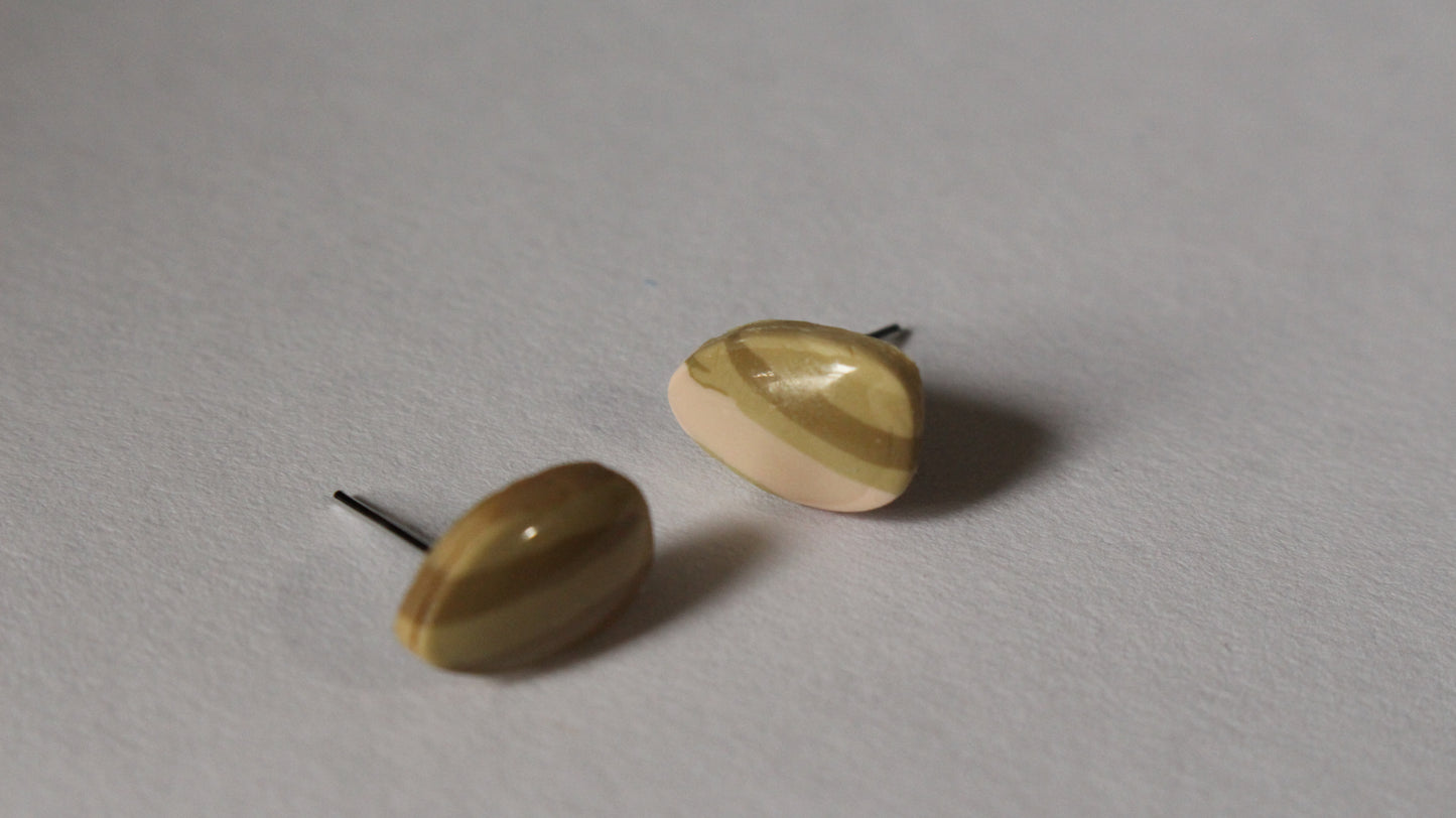 Earthy Chic: Handmade Beige & Cream Swirl Stud Earrings