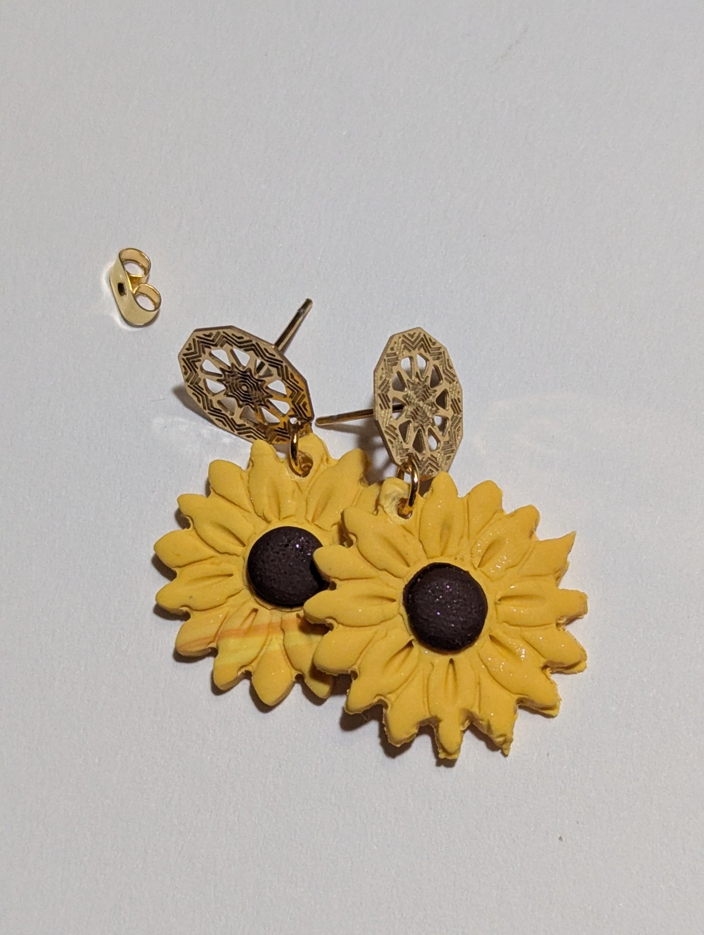 Handmade Sunflower Dangle Earrings – Bright Yellow Floral Statement Jewelry